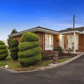 Corner Cottage