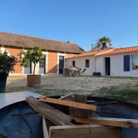 La possibilité d’une île, hotel di Boyardville