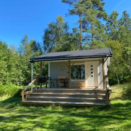 Spjutås Gård، فندق في Öxabäck