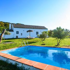 Cortijo las Cabrerizas, hotel u gradu Fasinas