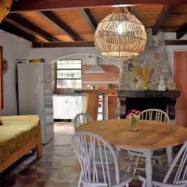 Cabañas La Oma Intiyaco, hotel in Atos Pampa