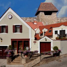 Pátria Panzió, hotel in Eger