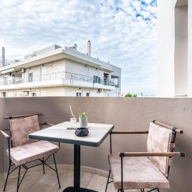 Elegant Suite 1 near the Beach