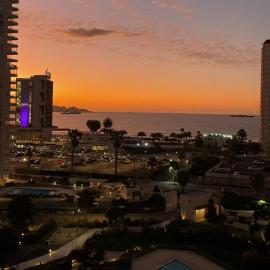 Departamento vista al mar, sector peñuelas casino enjoy.: Coquimbo'da bir otel