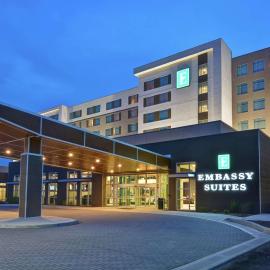Embassy Suites By Hilton Plainfield Indianapolis Airport, hotel en Plainfield