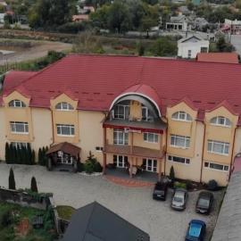 Готель Близниці, hotel a Bedevlya