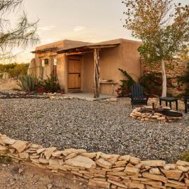 Casa Piedra ⁠ — Short Drive from Big Bend, hotel a Terlingua
