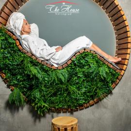 "The House" Апартаменти и Термална зона, hotel di Velingrad