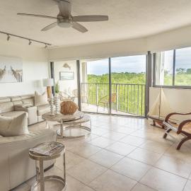 SEA MIST - Oceanfront-Lake-Kayak-Paddleboard-Bike, hotel in Key Largo