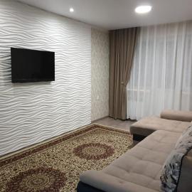 Apartment on Metallurgov 32, hotel in Temirtaū