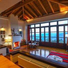 Aipytos Guesthouse, hotel a Synikia Mesi Trikalon