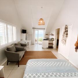 Pebbles Beach Cottage