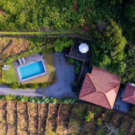 Stone Home Casa do Caisinho Pico island: Terra Alta'da bir otel