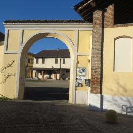 Agriturismo Le Risaie, hotel v mestu Basiglio