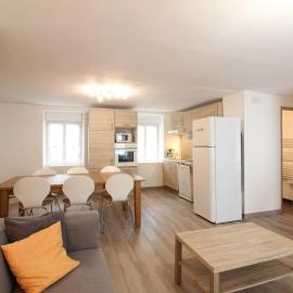 Mont-Dore: Grand T4 Hyper Centre avec WIFI - FR-1-608-27