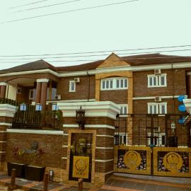 TN MAX LUXURY HOME, hotel a Enugu