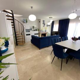 Spacious and stylish penthouse in Mijas