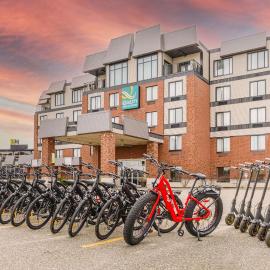 Quality Inn & Suites, hotel v mestu Victoriaville