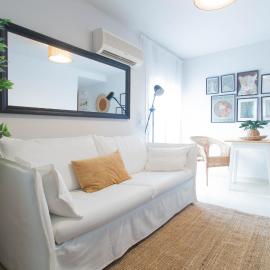 Budget Beach Studio 22, hotel in Sant Antoni de Calonge