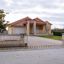 Kuća- VILLA EVA, hotell i Široki Brijeg