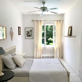Maison de ville confortable avec piscine