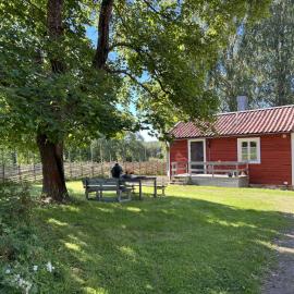 Viesnīca Gammelgården Guesthouse pilsētā Jusdāle