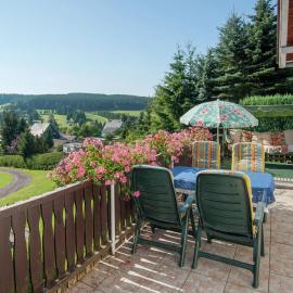 Ruhiges Ferienhaus in der Nähe von Wanderwegen