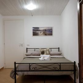La Grua House, hotel a Castelbuono