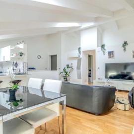[Penthouse] Piazza San Giacomo