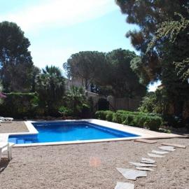 Casa Bellissima, hotel u gradu Kalafat
