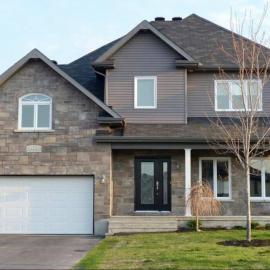 Beautiful single House in Rockland,ON, hotel i Rockland