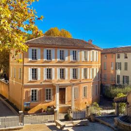 Hôtel La Falaise, Hotel in Cotignac