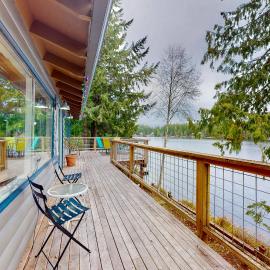 Lake Benson Rendezvous, hotel in Grapeview