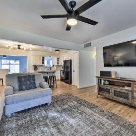 Furnished Patio! Downtown Gilbert Retreat, hotel u gradu Gilbert
