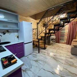 Vienna House, hotel in Yaremche