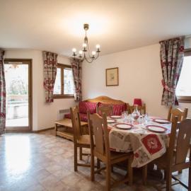 Spacieux appart 6 pers au pied des pistes avec terrasse et parking - FR-1-508-2