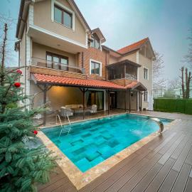 Villa Fivestar Plus, ξενοδοχείο στην Επαρχία Σαγγάριου