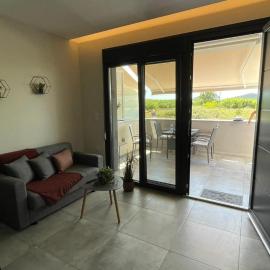 Thalassa Apartment, hotel in Nea Peramos