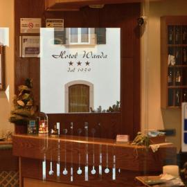Hotel Wanda, hotel u gradu 'Pinzolo'