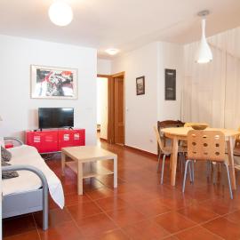 Global Vacacional, Apartamento con piscina en playa Corinto, Hotel in Sagunt