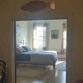 Loft Apartment w River Views, Hotel in Salisbury