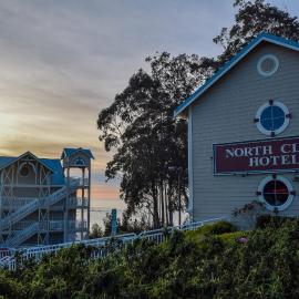 North Cliff Hotel, hotel en Fort Bragg
