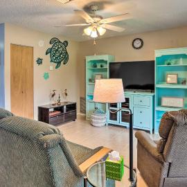 Port St Lucie Vacation Home w/ Lanai & Pool!