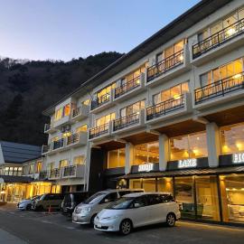 Shoji Lake Hotel, hotell sihtkohas Fujikawaguchiko