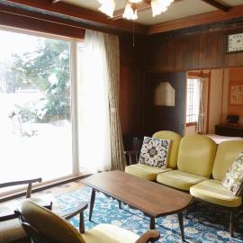 鹿家 Furano Dear House، فندق في فورانو