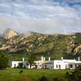Casa del Gavilan Historic Inn，Cimarron的飯店