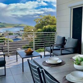 Seaview at Gerringong - 4pm check out if available