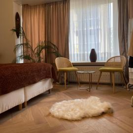 Logies One Room, hotel in Ostend