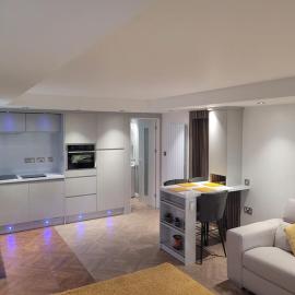 Sister's Studio, hotel in Llanelli
