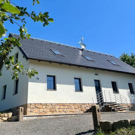 Ubytování pod Troskami, hotel i Rovensko pod Troskami